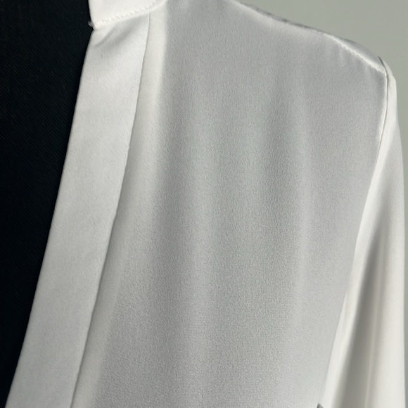 Like new! - Picture 2 of 6